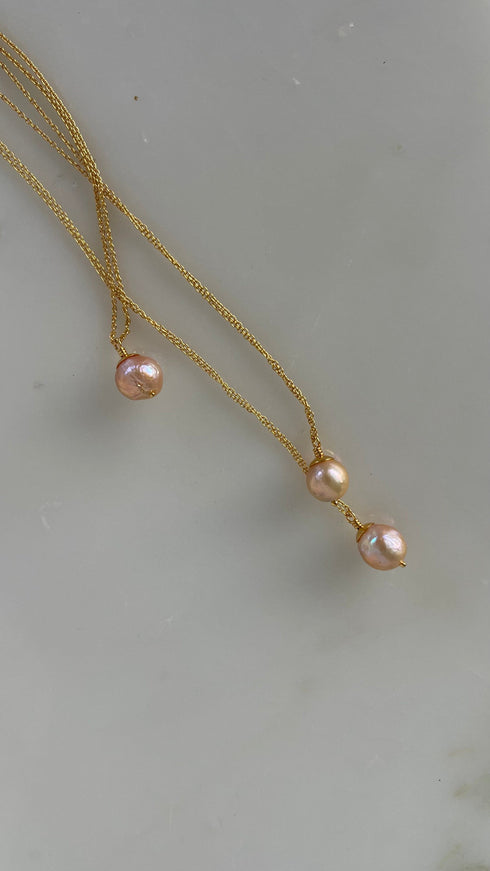 KOHANA CUP NECKLACE